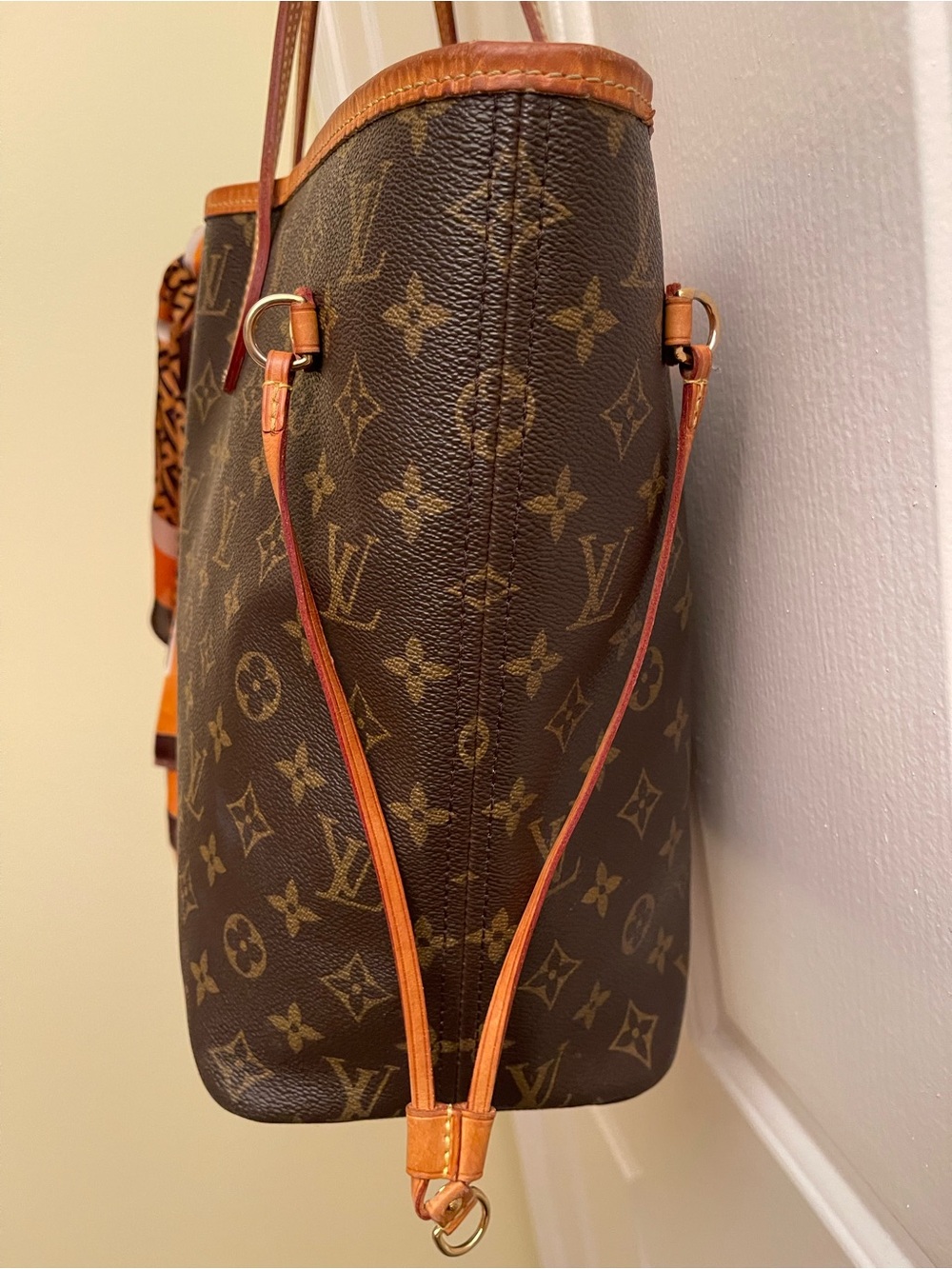 Louis Vuitton Monogram Neverfull MM Canvas Tote With Leather Trim and Dust Bag - Picture 3 of 16